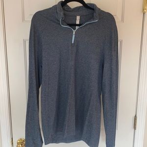 Dark Blue Lululemon Men’s Quarter Zip Pull Over XL